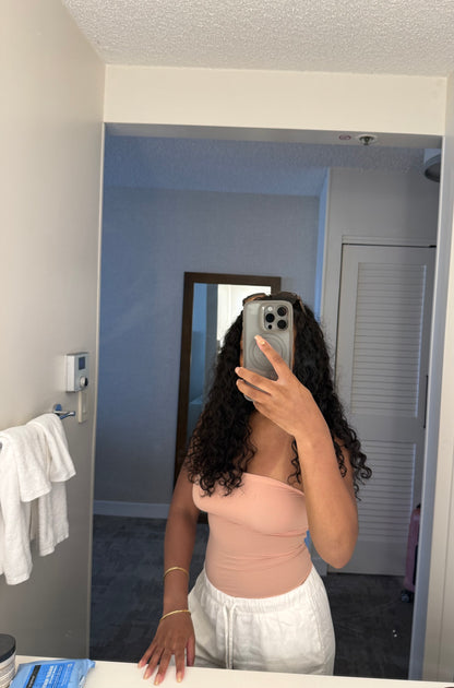 South East Asian Loose Curly